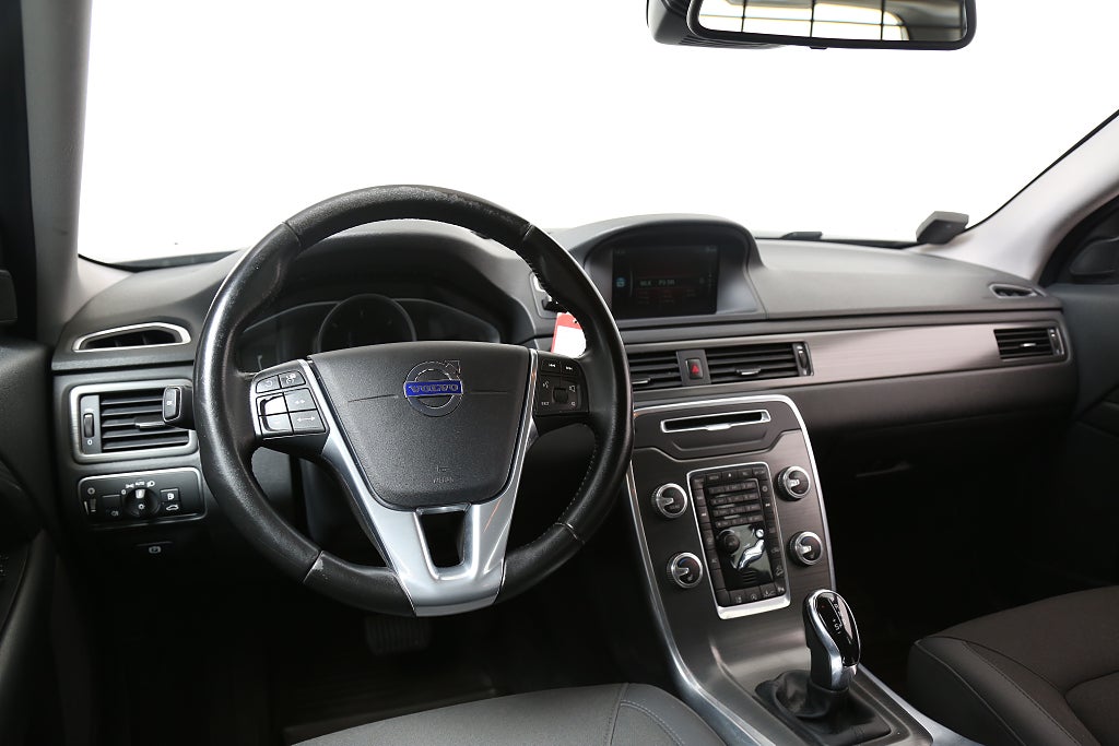 Volvo XC70 D4 181hk Classic Momentum AWD Aut Elstol Värmare Drag 2016