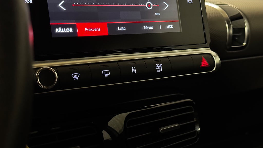Citroën C4 Cactus 1.2 PT Feel 110hk Farthållare Låga mil Apple Carplay bild 17