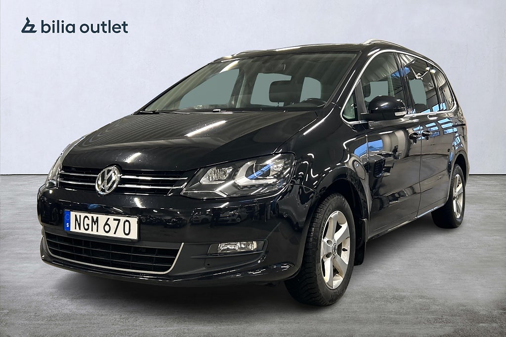 Volkswagen Sharan 2.0 TDI DSG 7-sits 150hk Panorama Drag Backkamera Carplay