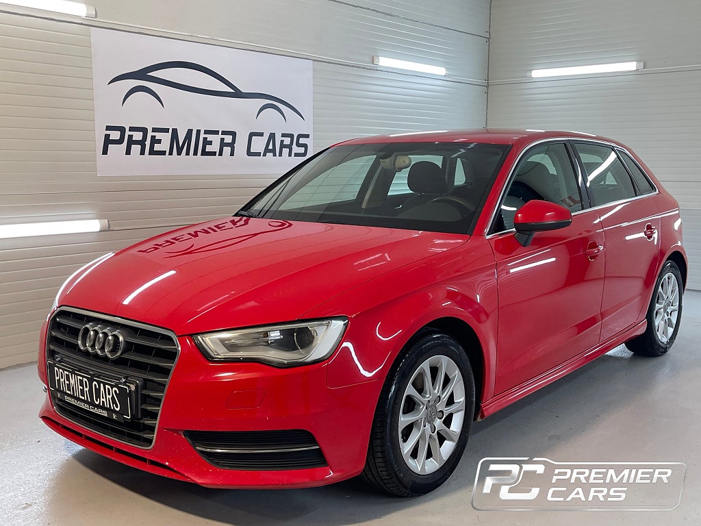 Audi A3 Sportback 1.6 TDI ULTRA |Ny kamrem|Nyservad|6-växlad|
