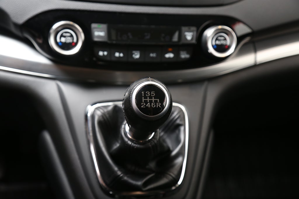 Honda CR-V 1,6 i-DTEC 120hk Lifestyle Navi Motorv Drag
