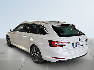 Skoda Superb Kombi 2.0 TDI 4×4, L&K S&V-hjul/Kamera/Drag/Carplay – bild 5
