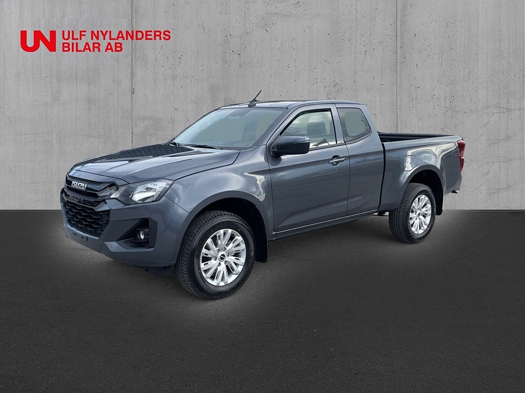 Isuzu XRM AT CNG (Extended Cab)