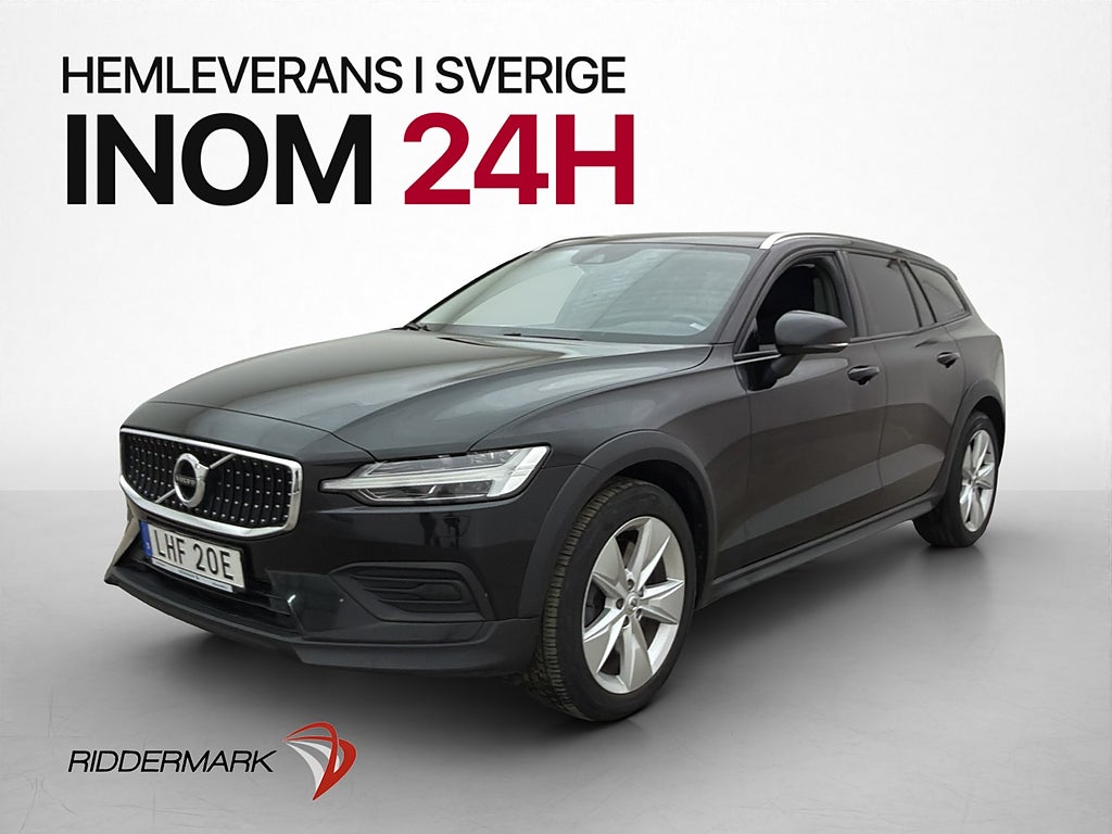 Volvo V60 Cross Country D4 AWD 190hk Värm Drag CarPlay Navi
