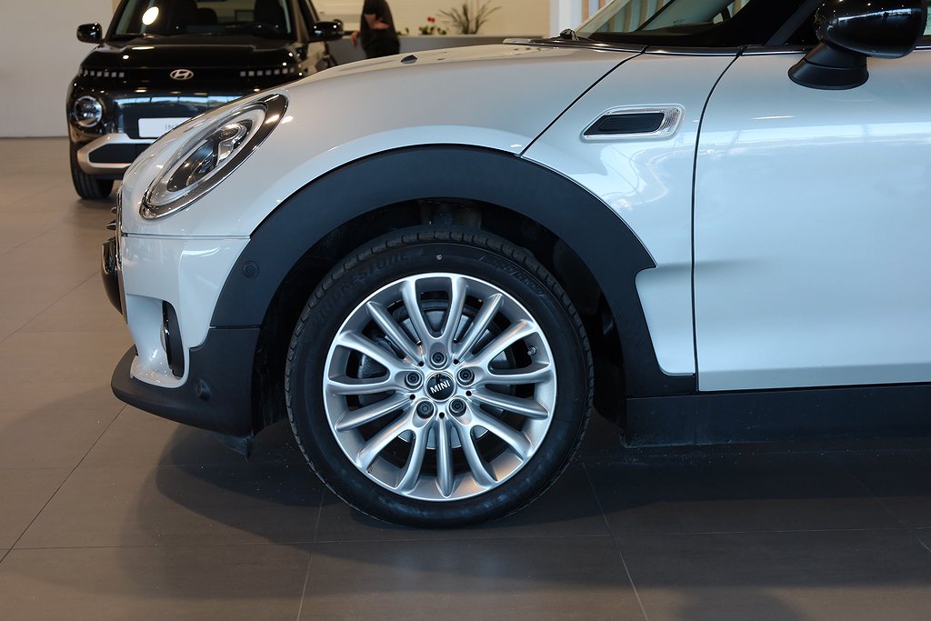MINI Clubman Cooper Aut Salt II Navi Connected Nyservad 2019