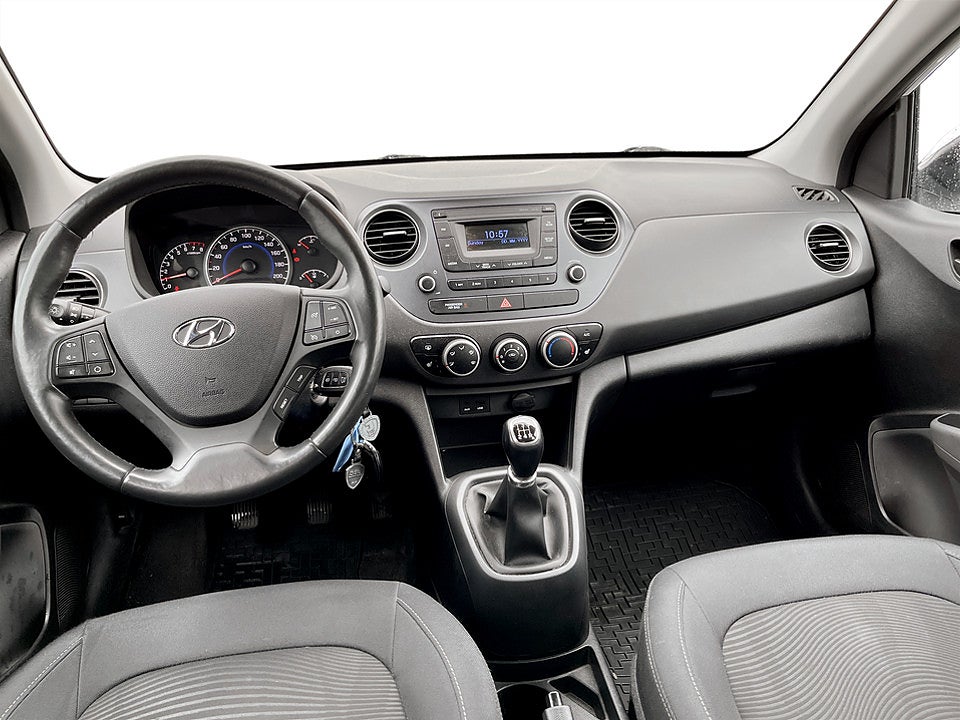 Bild på Hyundai i10 Comfort 1.0 67hk FARTHÅLLARE RATTVÄRME