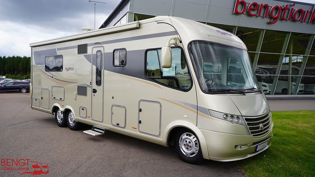 Frankia Luxury I 840 | Hydrauliska stödben | ALDE | Automat