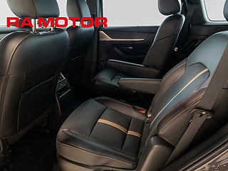 SUV Mazda CX-80 12 av 22