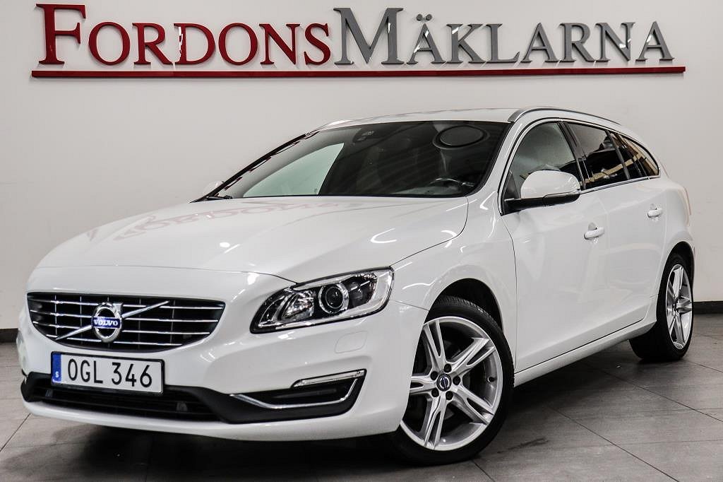 Volvo V60 D4 AWD SUMMUM NAVI VÄRMARE VOC