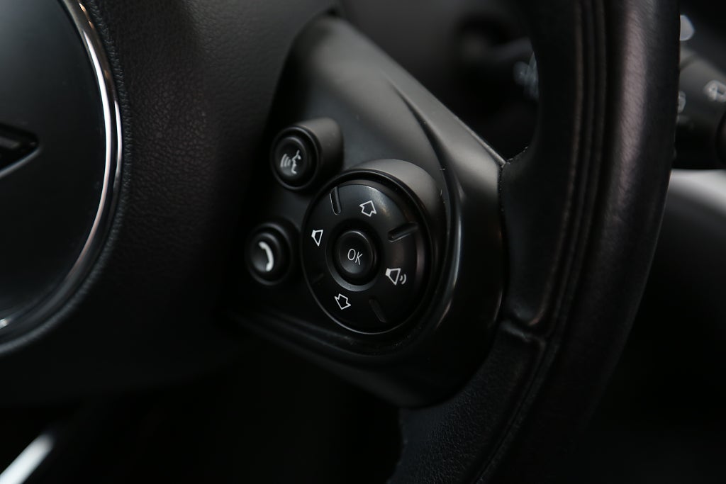 MINI Countryman Cooper SE ALL4 Salt II Aut Plug-In H/K Navi Kamera