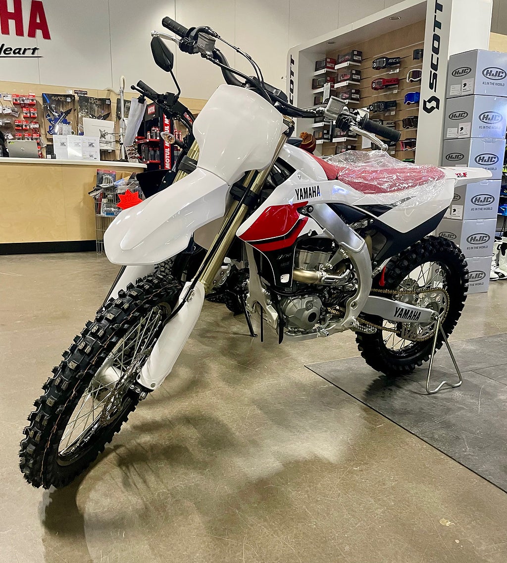 Yamaha YZ450F 70th ANNIVERSARY I BUTIK NU YZ450 F YZ 450 F