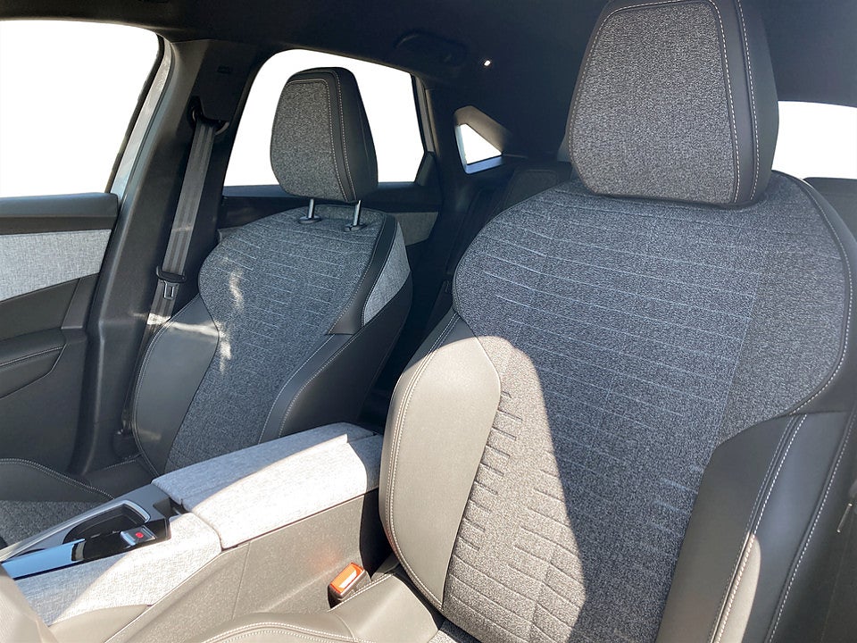 Bild på Peugeot 3008 Allure Hybrid 145hk Aut B-KAMERA CARPLAY