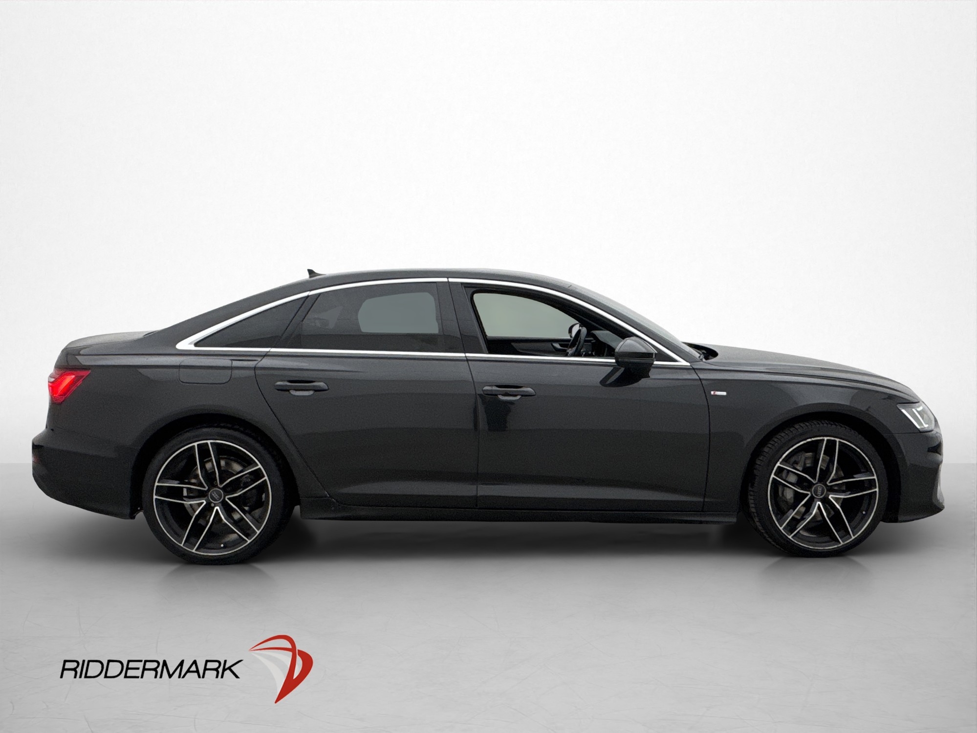 Audi A6 2019, bild 4/73