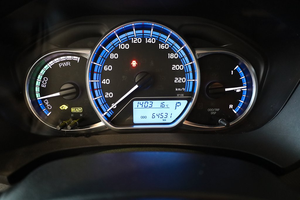 Toyota Yaris Hybrid e-CVT Active Kamera 6400 mil Blåtand 2015