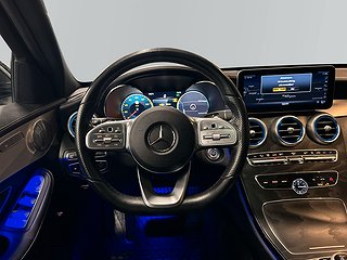 Mercedes-Benz C 400 4M AMG S&Vhjul/Pvärm/Pano/Drag/Burmester