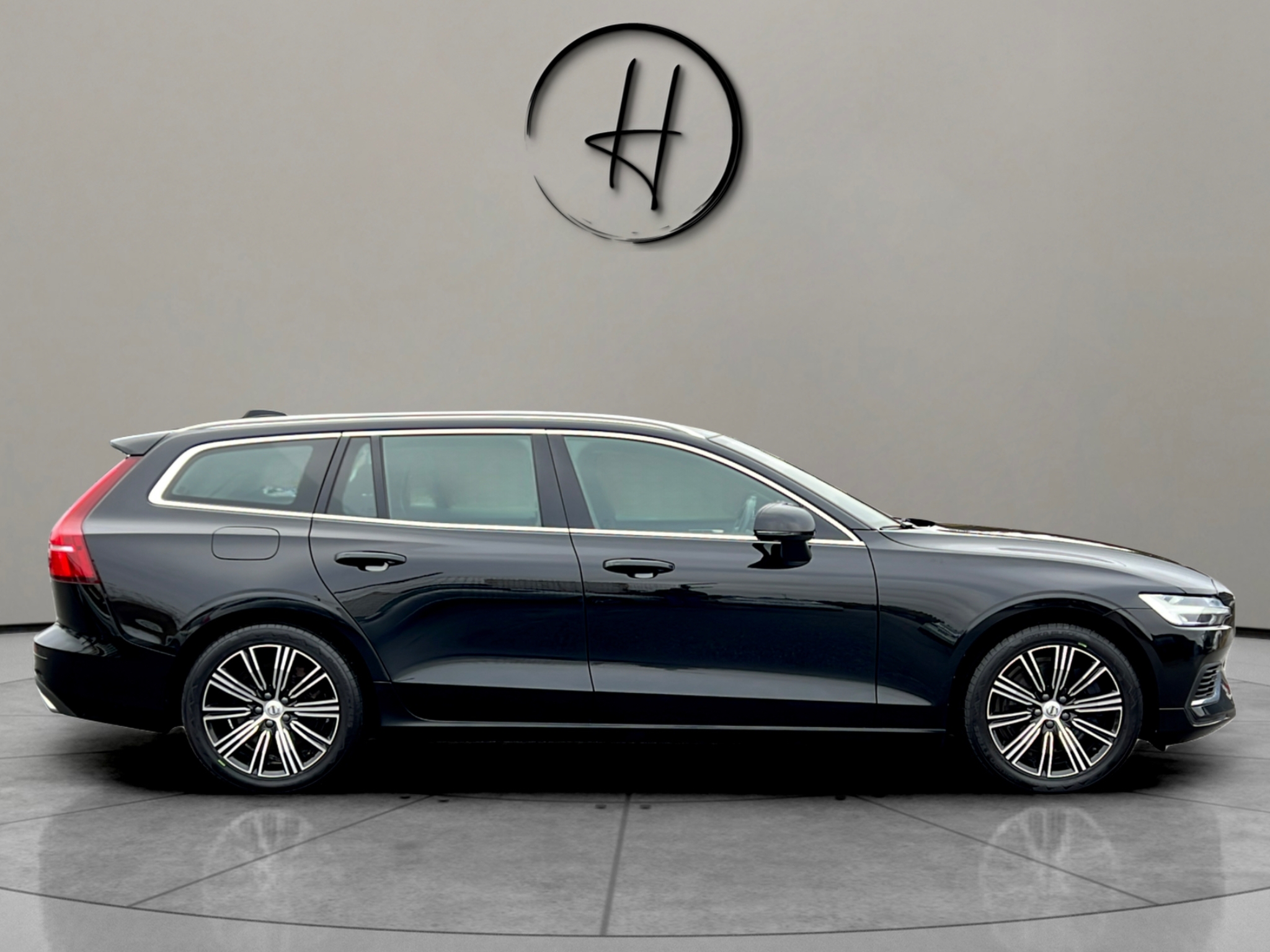 Volvo V60 2022, bild 7/49