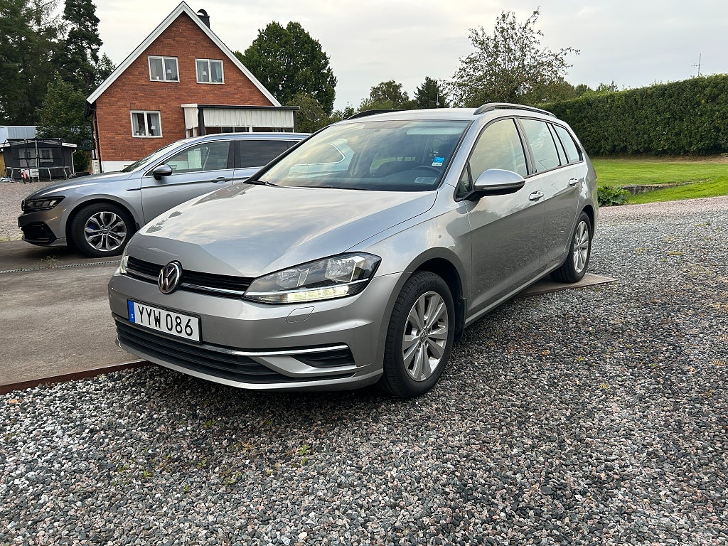 Volkswagen Golf Sportscombi 1.6 TDI DPF Värmare B-kamera 