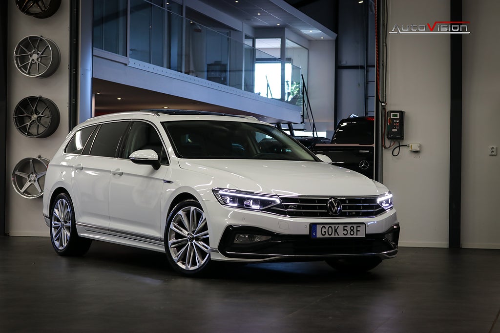 Volkswagen Passat 2.0 TDI 4Motion DSG 200hk PANO NAVI DRAG VÄRMARE 19"