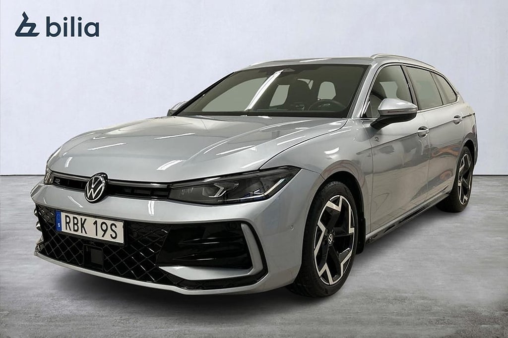 Volkswagen Volkswagen 2.0 TDI 193HK 4M R-LINE Automat parkeringsvärm...