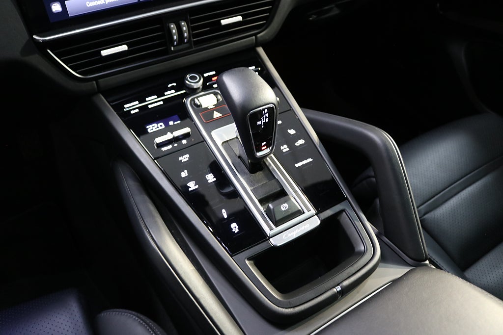 Porsche Cayenne 2022 - miniatyr 10