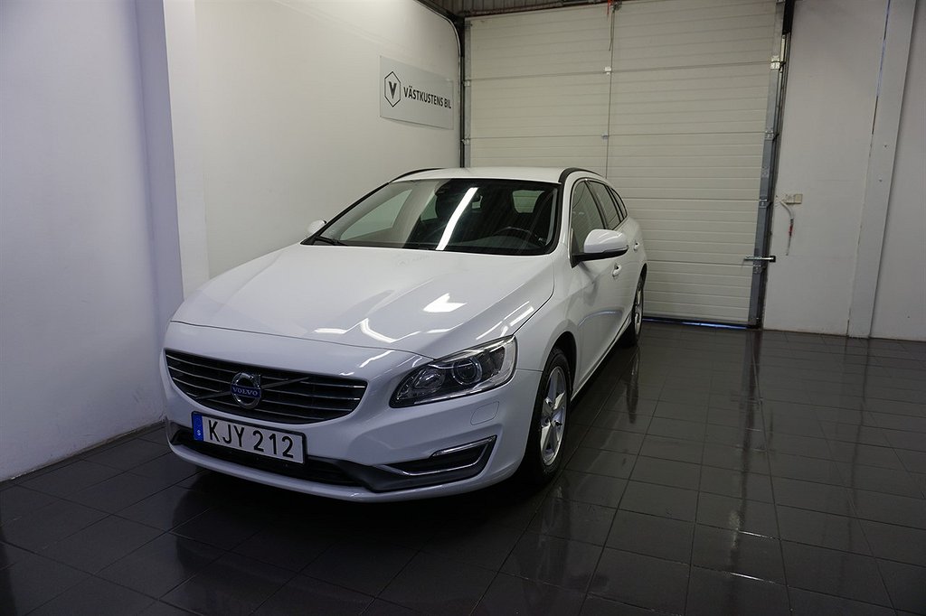 Volvo V60 D3 Manuell, Momentum, M-Värm, Drag 136hk