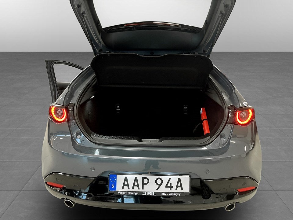 Bild på Mazda 3 Hatchback Sky+Tech 2.0 122hk Aut - B-KAMERA, BOSE