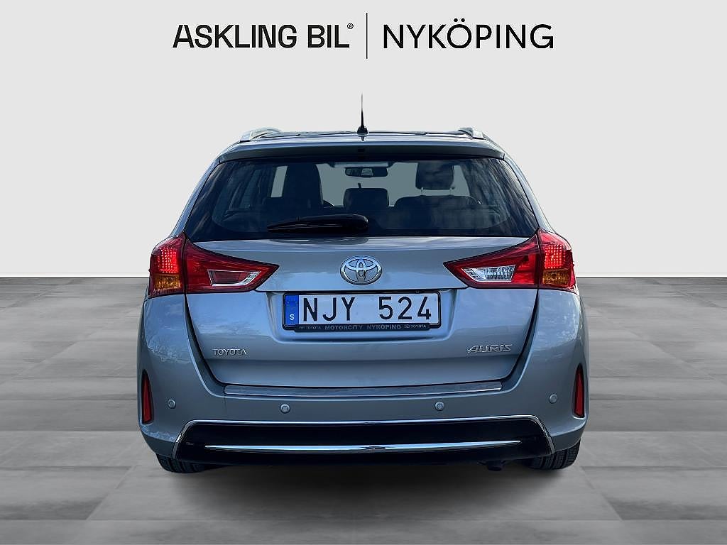 Toyota Auris 2013 - miniatyr 4
