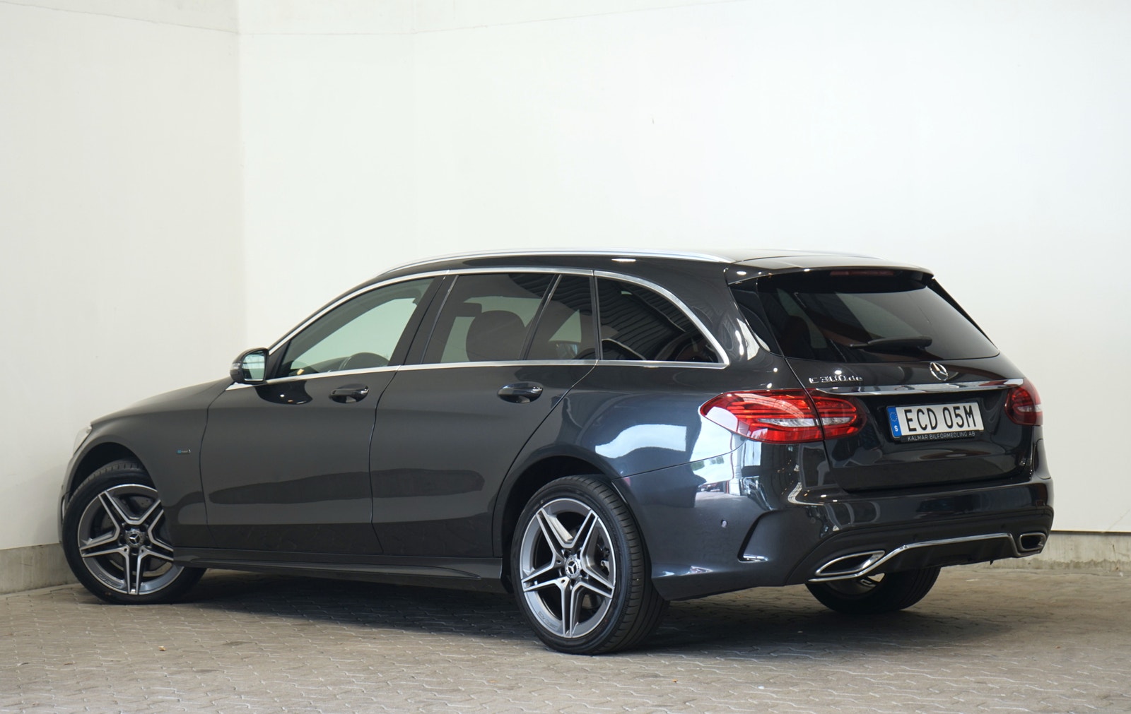 Mercedes-Benz C 300 T de 9G-Tronic AMG Line 306hk 2020 - miniatyr 3