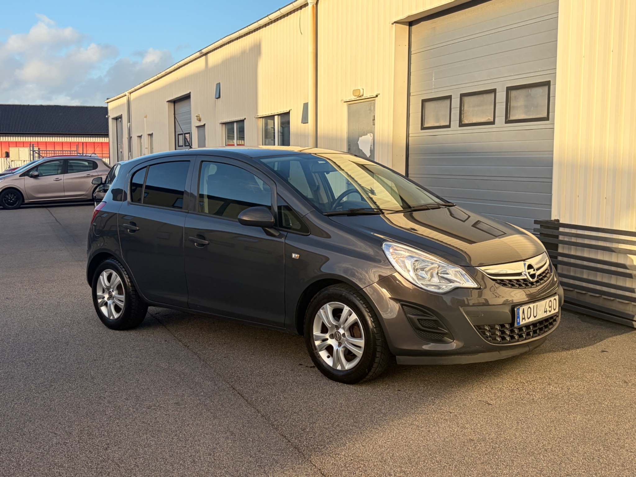 Opel Corsa Enjoy 2013, bild 4/10