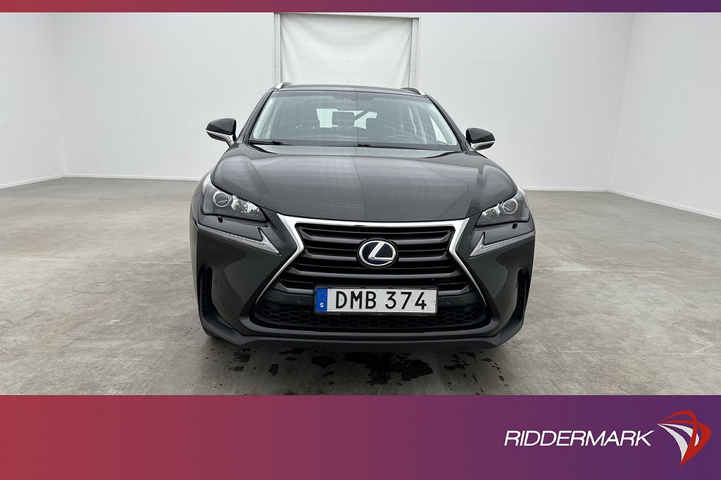 Lexus NX 300h 2.5 Hybrid AWD 197hk Sensorer Navi Halvskinn