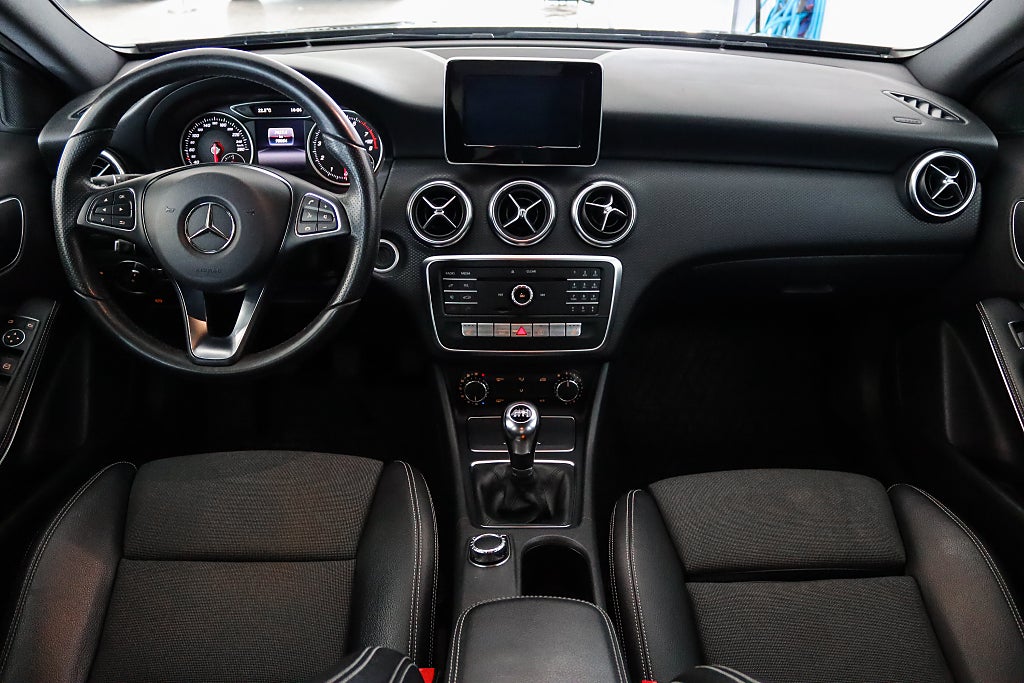 Mercedes-Benz A 180 AMG B-kamera Låg skatt