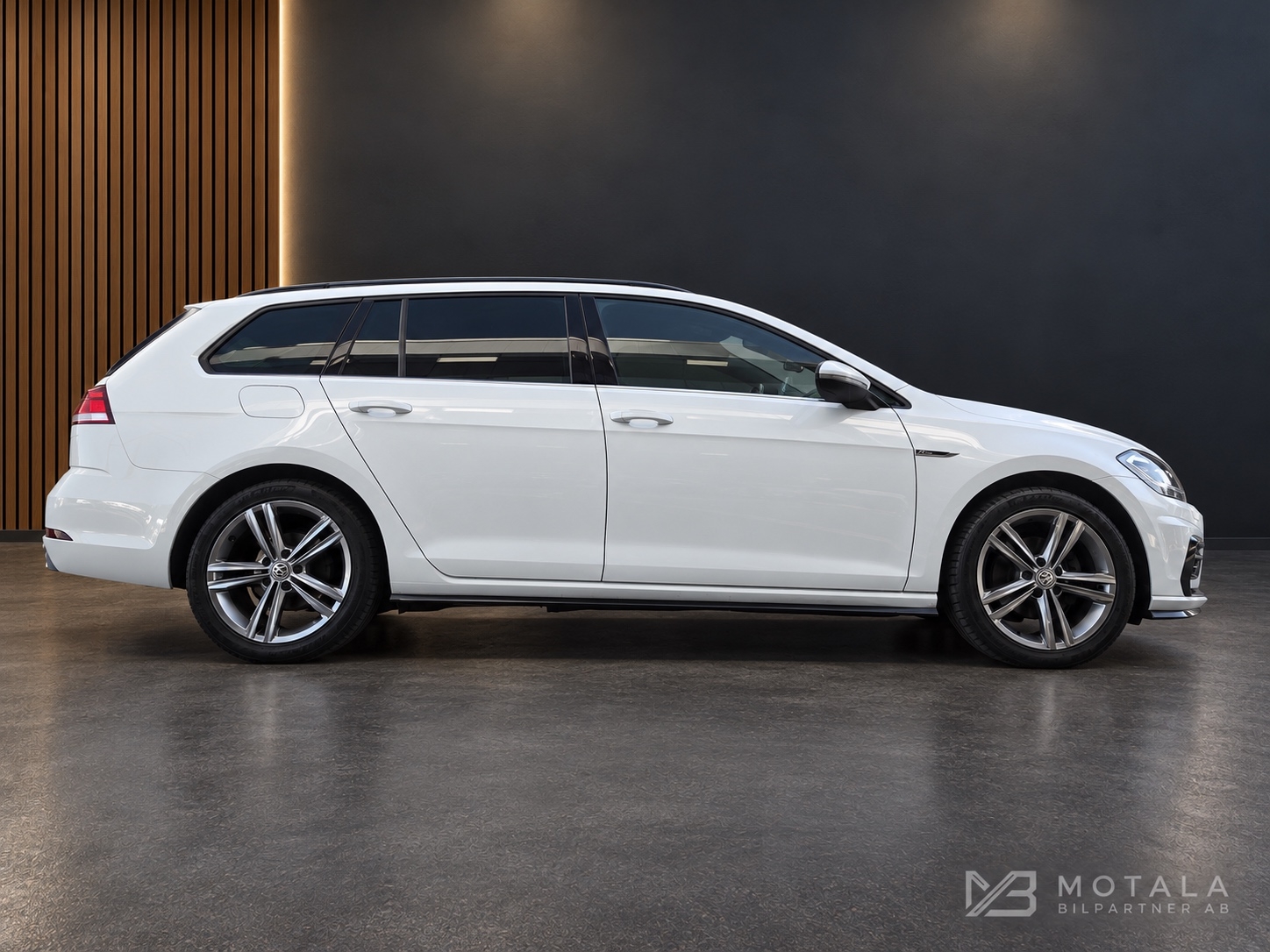 Volkswagen Golf Sportscombi 1.5 TSI 2020, bild 2/10