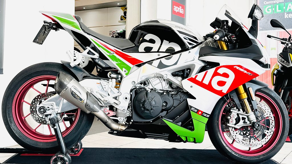 Aprilia RSV4 1000 RF 