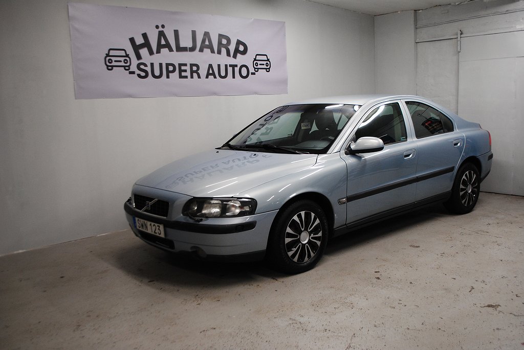 Volvo S60 2.4 Euro 4/ Ny besiktigat/servad/Ny kamrem/Automat