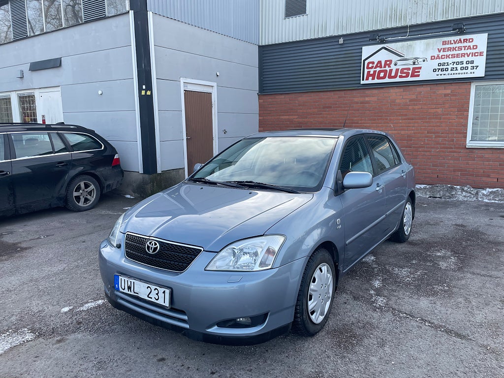Toyota Corolla 5-dörrars 1.6 VVT-i/motorvärmare/Drag/Taklucka/R 1,95%