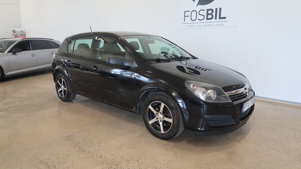 Opel Astra 1.6 Twinport Nyservad Nybesiktad Kamremsbytt