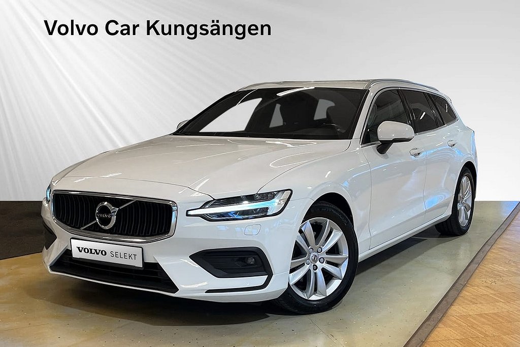 Volvo V60 T4 Momentum Advanced Edition