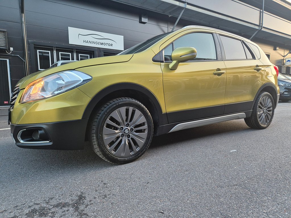 Suzuki SX4 S-Cross 1.6 VVT i-AWD Euro 6 Dragkrok Låga mil