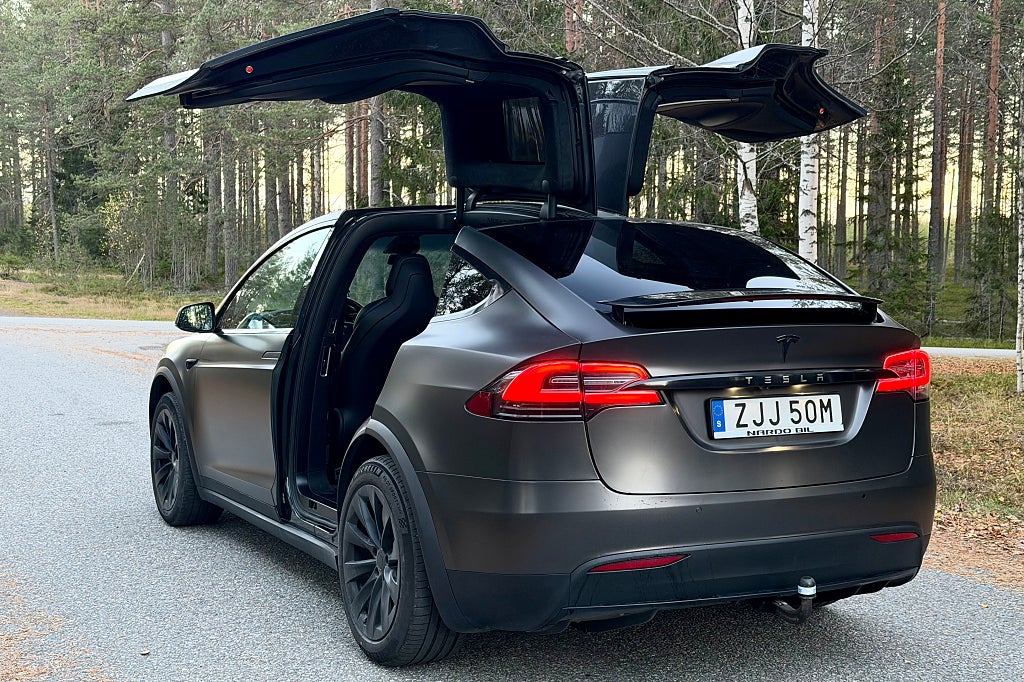 Tesla Model X 100D|FSD|AWD|Dragkrok|6-sits|Backkamera|Folierad