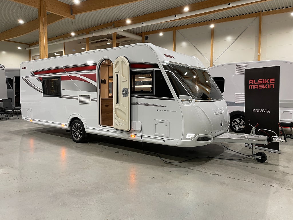 Kabe Imperial 630 TDL E2 KS /AC/Läder/Långbäddar/Badrum bak