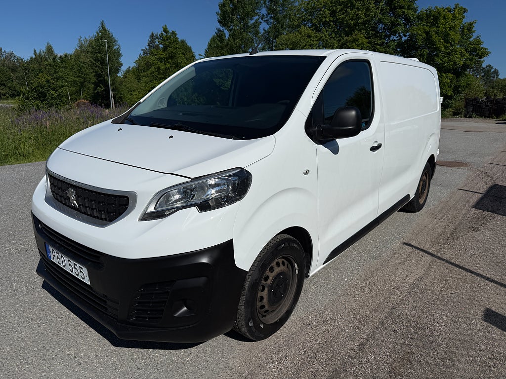 Peugeot Expert 2.0 BlueHDi 177hk Automat 1ägare Värmare Ny bes Momsbil