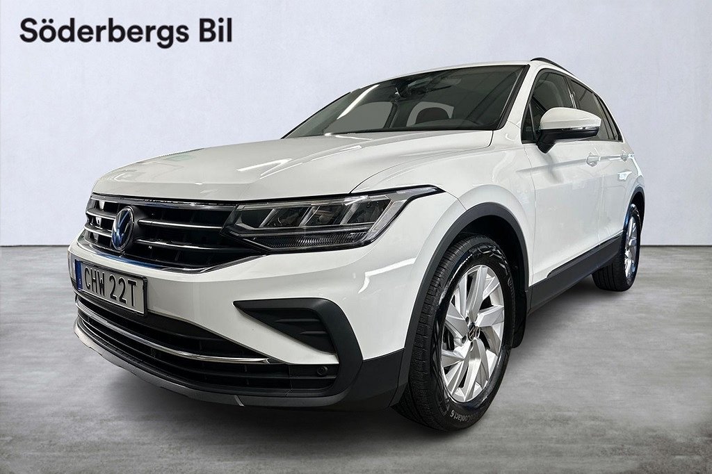 Volkswagen Tiguan 1.5 TSI DSG Värmare Dragkrok Rattvärme 150hk