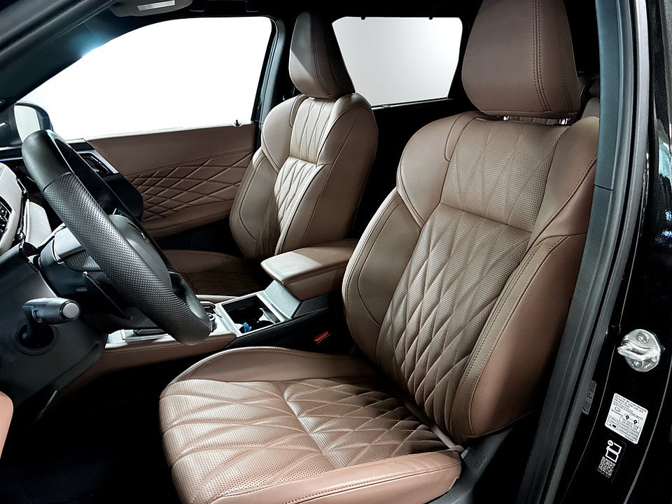 Bild på Mitsubishi Outlander Instyle+ PHEV 306hk Aut 4WD CARPLAY NAVI
