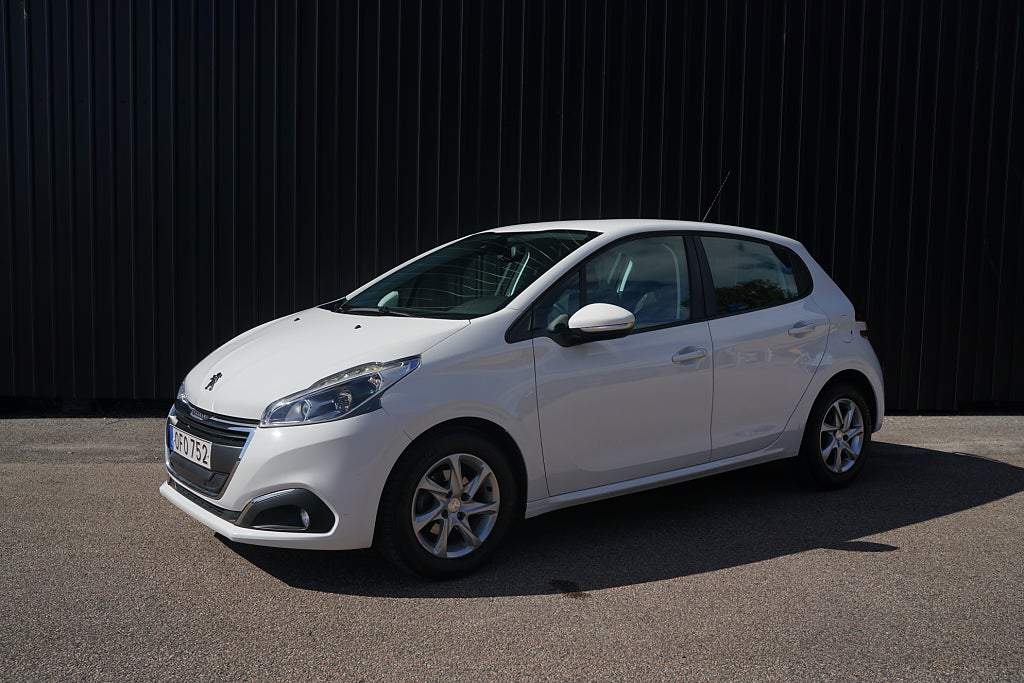 Peugeot 208 5-dörrar 1.2 PureTech, nybytt kamrem ink. 6 mån garanti
