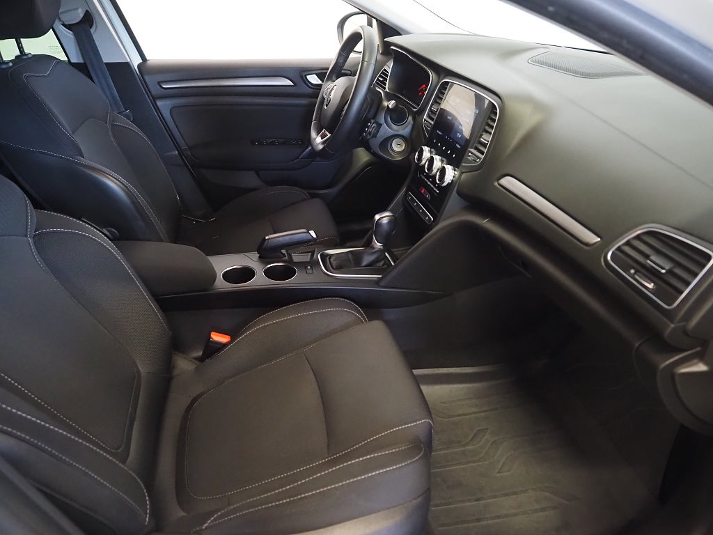 Renault Mégane 1.5 Blue dCi EDC Automat | P-Sen | Ledramp | 2022