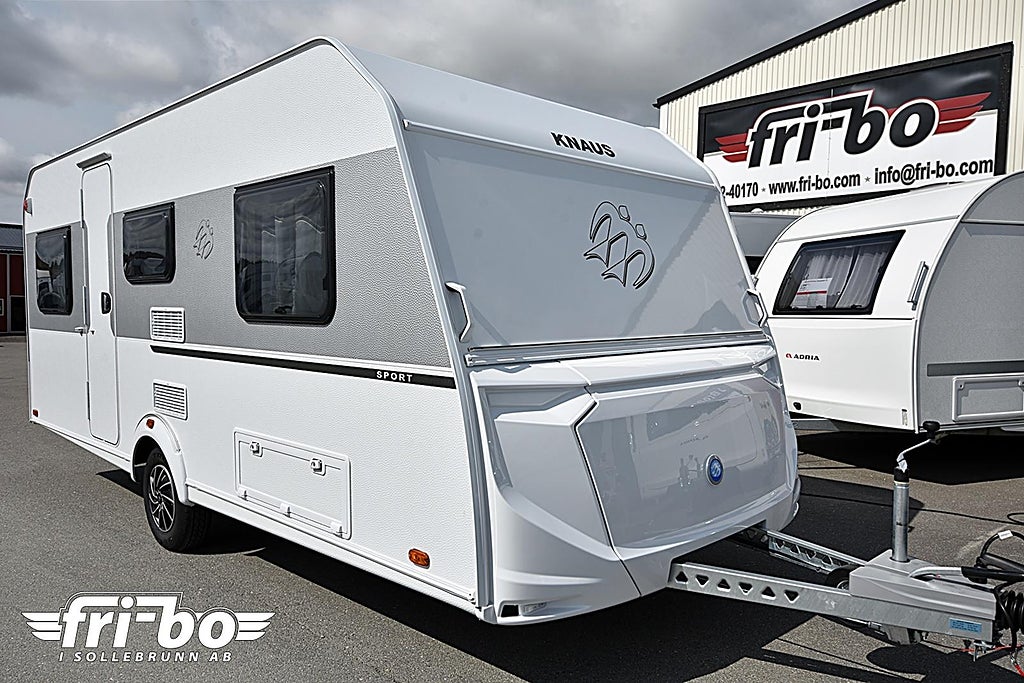 Knaus 500 EU Sport, Långbäddar