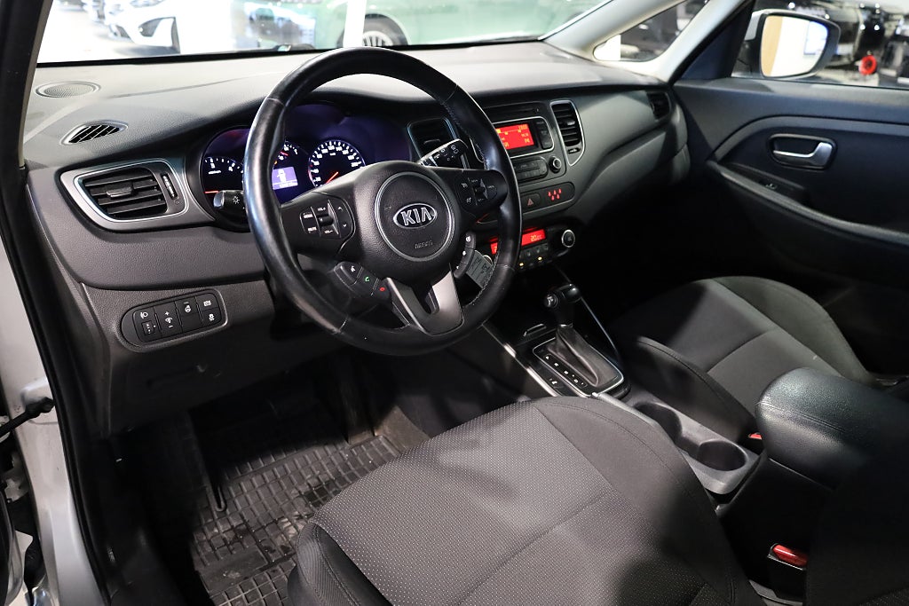Kia Carens 1.7 CRDi AUT GLS Drag M-Värme 7-Sits Blåtand Rattvärme