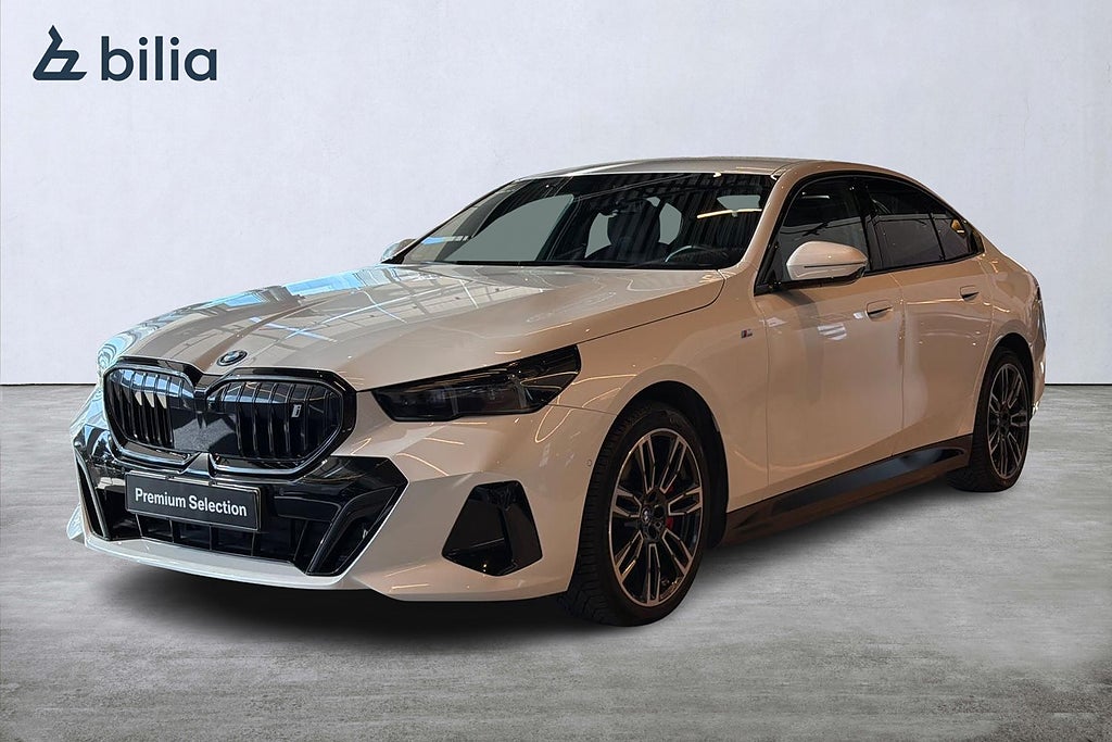 BMW i5 eDrive 40 M Sport PRO | Innovation | B&W | Drag | 360° 