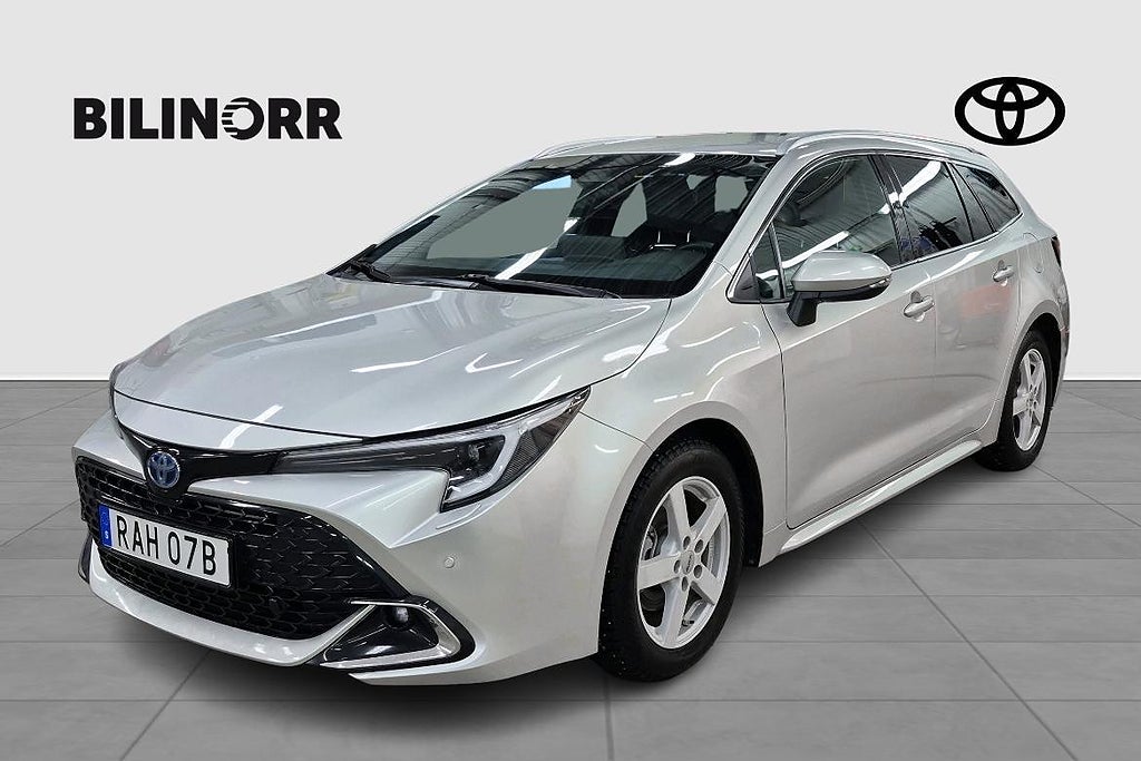 Toyota Corolla 1,8 HYBRID TOURING SPORTS EXECUTIVE | VHJUL | MV | DRAG