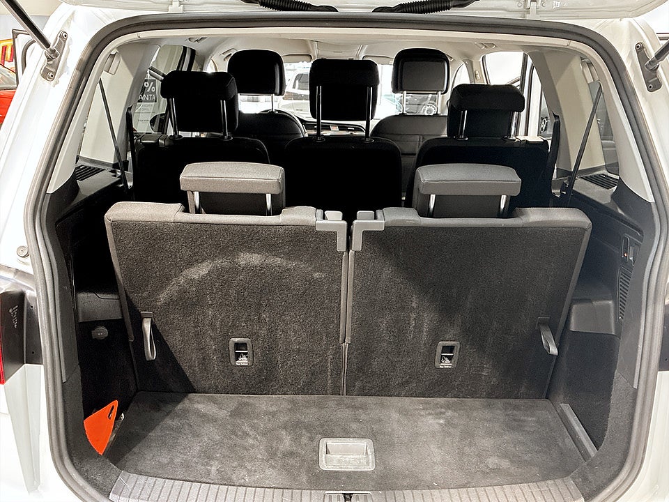 Bild på Volkswagen Touran Base 1.4 TSI 150hk 7-SITS DRAG B-KAMERA